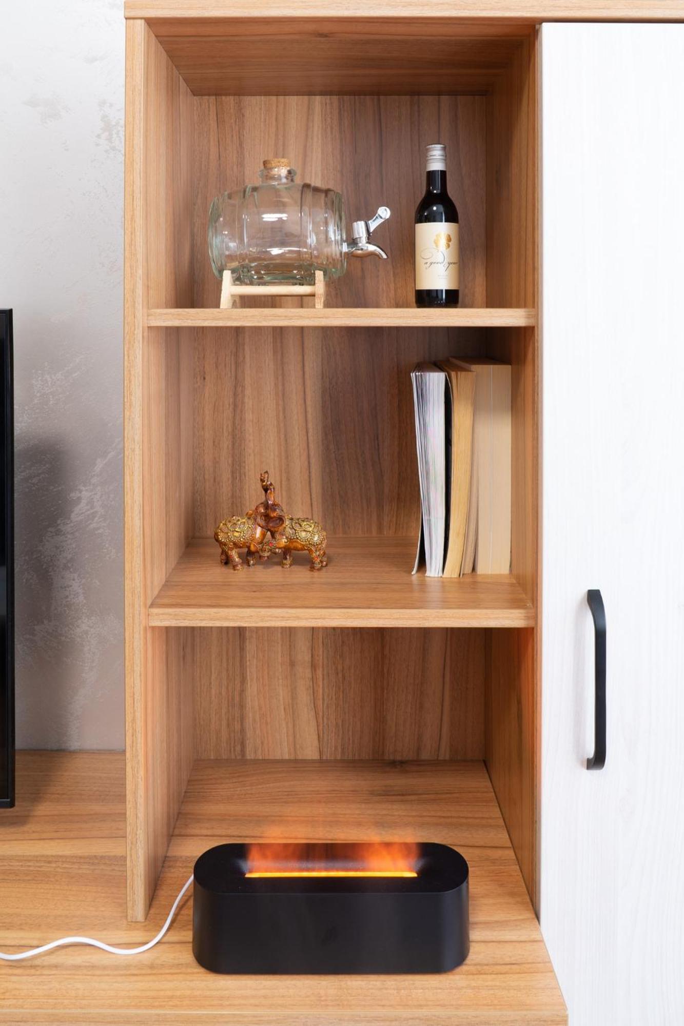 New Modern & Cozy Apartment With Free Private Parking And Ev Charging Station Varna Esterno foto
